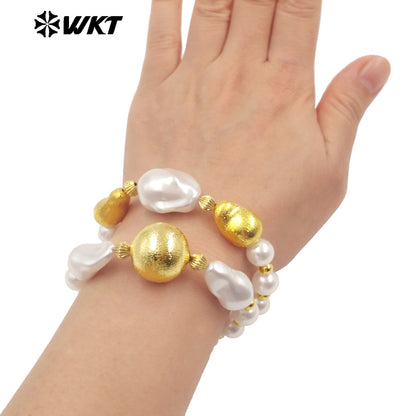 WT-MPB120 New Cute Style Large White Irregular Beads Gold Round Beads Artificial Pearl Bracelet for Girls As Daily Decoration