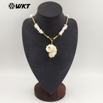 WT-JN378 Amazing Crushed Stone Splicing Brass Chain With Natural Trumpet Shell Pendant Necklace For Lady Vacation Style Jewelry