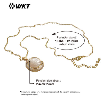 WT-JN357 Newest Gold Plated MOP Shell Hand Carved Religious Style Pattern Round Pendant Necklace For Girls Causal Matching