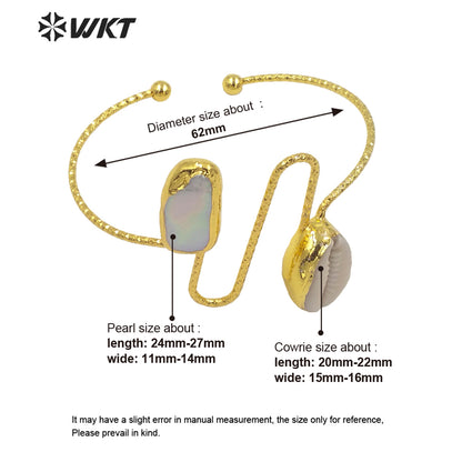 WT-MPB043 WKT 2022 Gorgeous Handmade Gold Fresh Pearl Shell Bangle Gold Plated Women Natural Cowrie Pearl Bangle