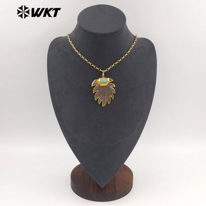 WT-JN377 Trendy 18K Gold Plated Natural Shell And Amazonite Stone Leaf Shape Necklace For Vintage Party Wearing Jewelry