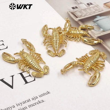 WT-MP327 Exquisite Vintage Style Gold Plated Crayfish Shape Yellow Brass Charms Pendants For Female Handmade Jewelry DIY