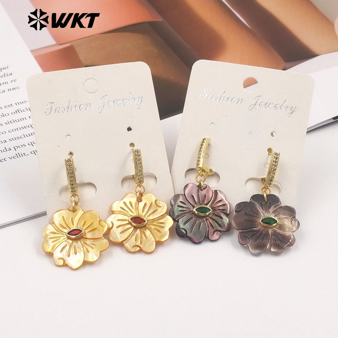 WT-MPE179 Romantic Style Gold Plated Zircon And Natural Shell Flower Shape Pendant Earrings For Girls Party Wearing Jewelry