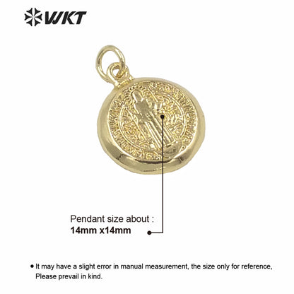 WT-MP153 Wholesales Gold Electroplated Religious Jewelry Jesus Christ Pendant Small Size Round Gold Coin Pendant Jesus Pendants