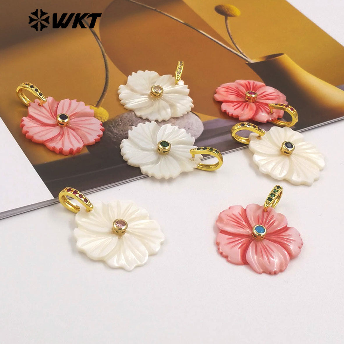 WT-JP477 Fashion Cute Style White And Pink Natural Shell With Zircon Hand Carved Multi Flower Shape Pendants For Necklace DIY