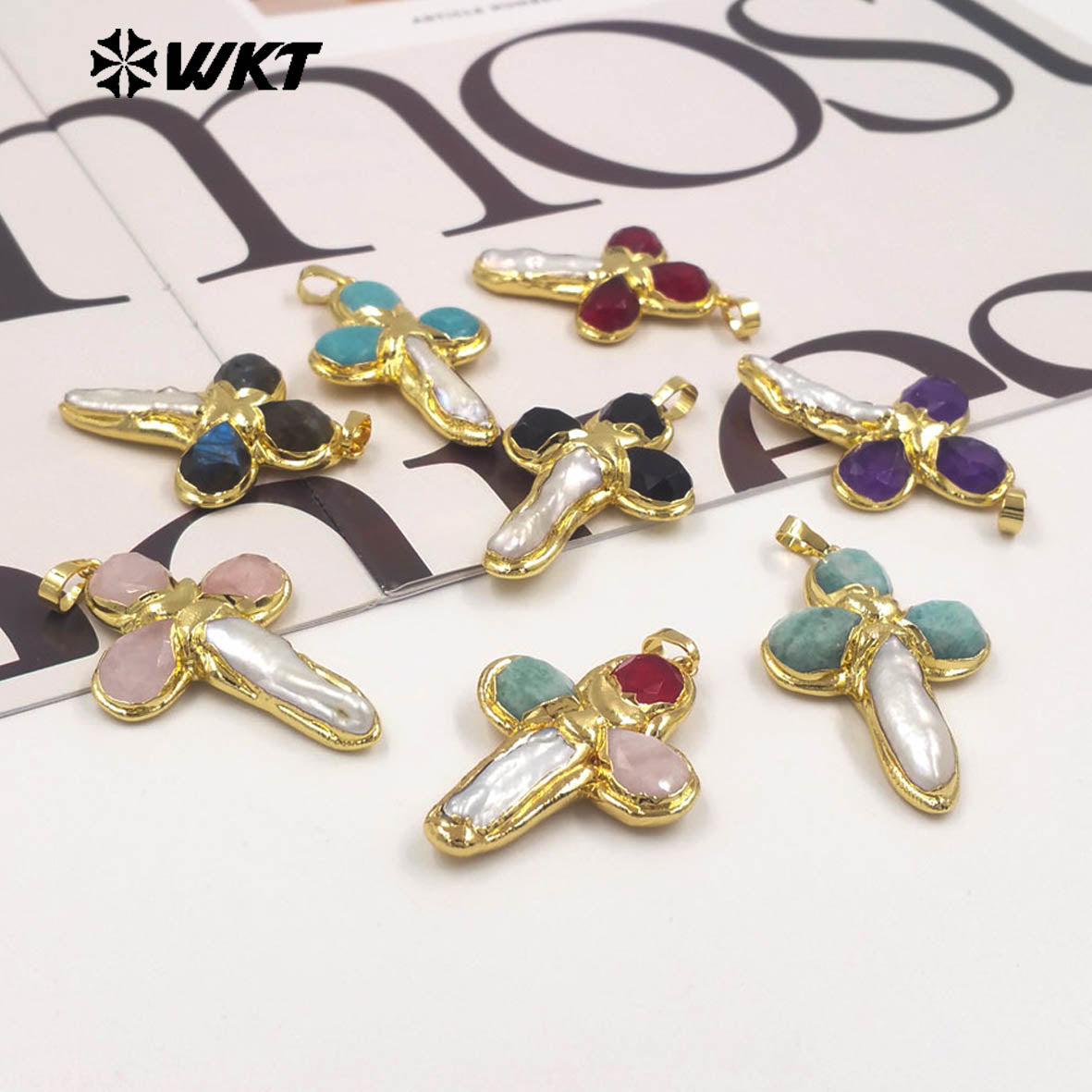 WT-JP382 Classic Cross Shape With Colored Natural Stone Pearl and 18k Gold Plated Pendant for Necklace Accessory