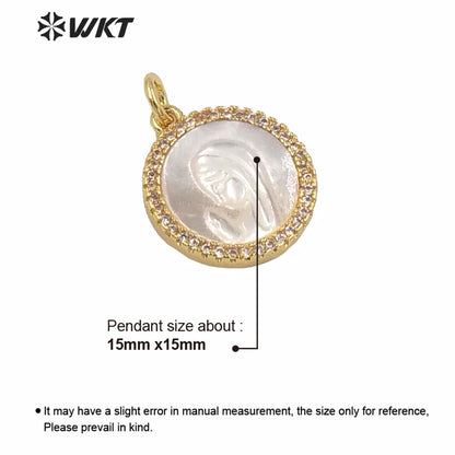 WT-MP165 Wholesale Hand Make Carved Mother of Pearl White Shell Beauty Girl Pendant Gold Round Tiny Charm the Beauty Pendant