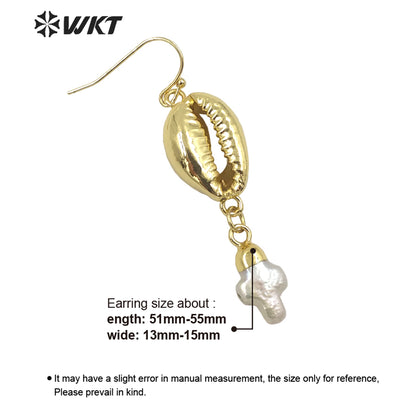 WT-MPE058 Gorgeous 18k Gold Electroplated Resist Tarnishable Natural Cowrie Shell with Pearl Charm Earrings Lady Shell Earrings