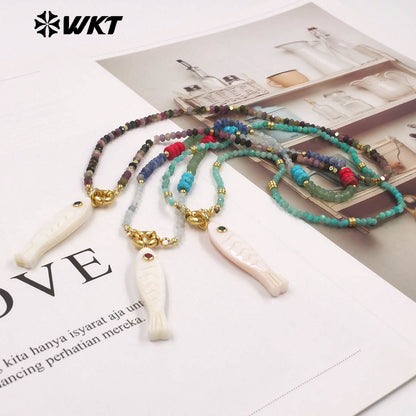WT-JN405 Wonderful Natural Gemstone Beads Chain With White Shell Fish Charms Gold Necklaces For Women Party Trendy Matching