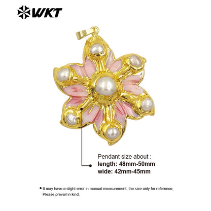 WT-JP389 New Arrival Shell Six Pearls Combination Flower Shape Colorful 18K Gold Plated Pendant Beautiful Jewelry for Women