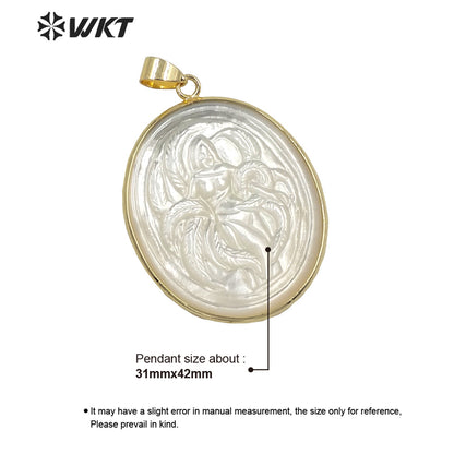 WT-JP245 Wholesale Amazing Beauty Sex Lady Image Pendant Natural White Shell Carved Fashion Gold Bezel Mermaids Pendant