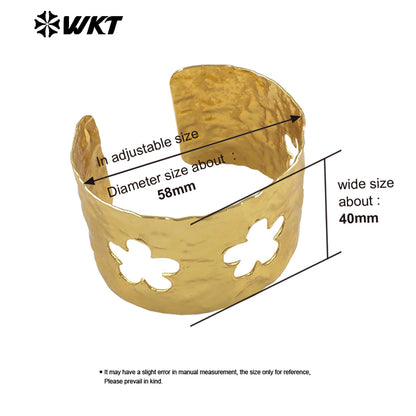 WT-JF381 Trendy Design 18K Gold Plated Yellow Brass Hollow Flower Heart Shape Bangle For Women Romantic Jewelry Accessory