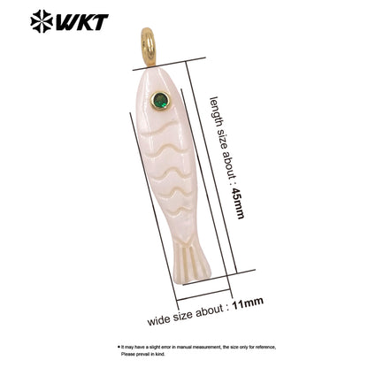 WT-JP525 Hot Popular Colorful Zircon And Natural White Shell Carved Fish Shape Pendant For Women Fashion Necklace DIY Making
