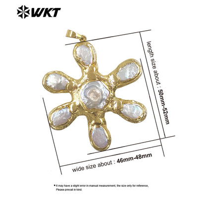 WT-JP510 Luxury Vintage Style Gold Electroplated Multi Natural Freshwater Pearls Flower Shape Pendant For Lady DIY Necklace