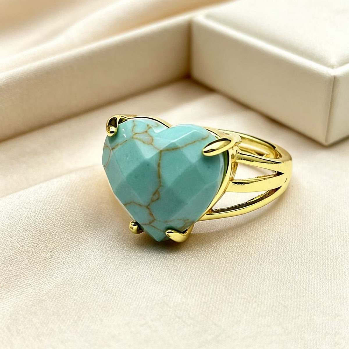 WT-R616 Trendy Romantic 18K Gold Plated Colorful Natural Gemstones Faceted Heart Shape Rings As Lady Anniversary Jewelry Present