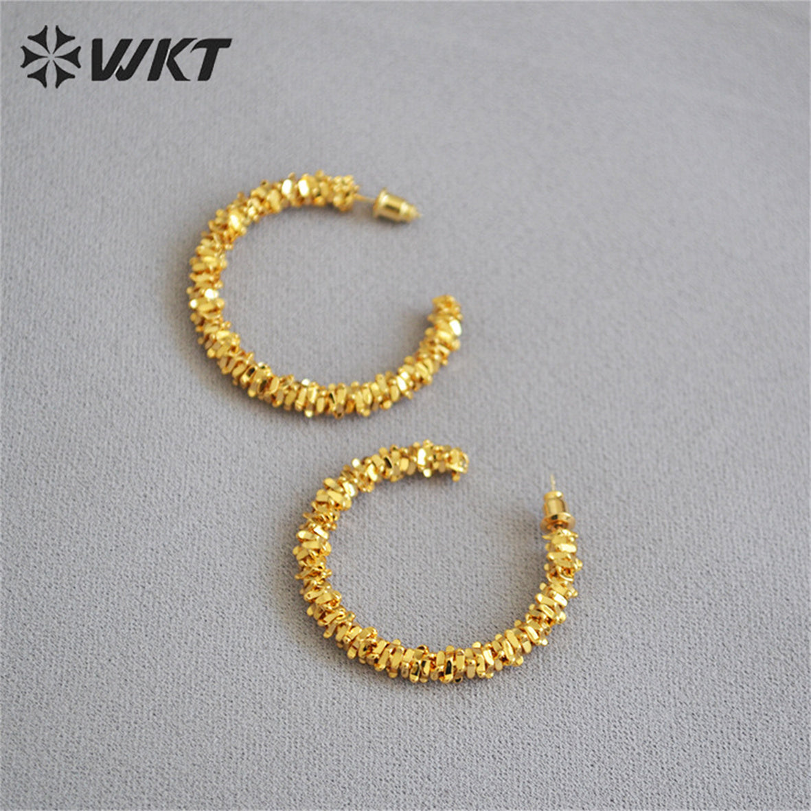 WT-E716 Amazing Soft Yellow Brass 18K Real Gold Plated Resist Tarnishable C Earrings Big Crescent Horn Earrings INS Style