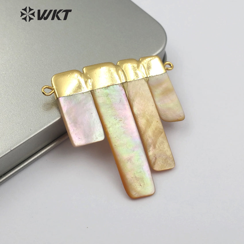 WT-C270 New Arrival Comes with Four Natural Irregular Shells Combined to Form a Pendant and Gold-plated Shell Connector