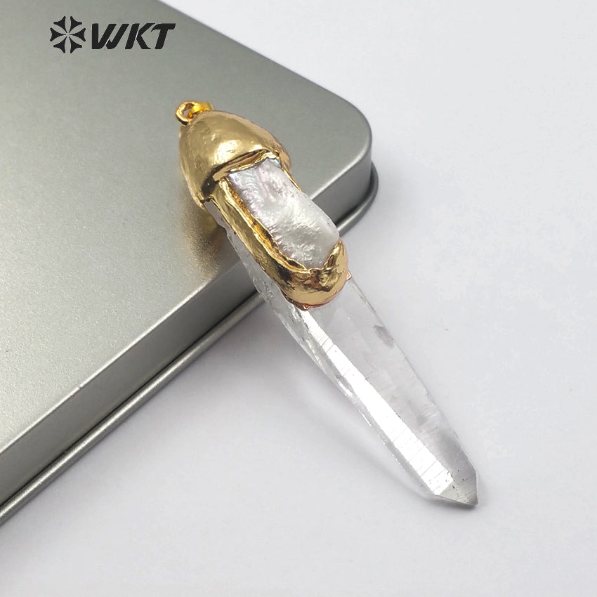 WT-P1429 Women Healing Crystal Jewelry Vogue Design Natural Crystal Quartz in Random Shape With Pearl Charm Gold Capped Pendant