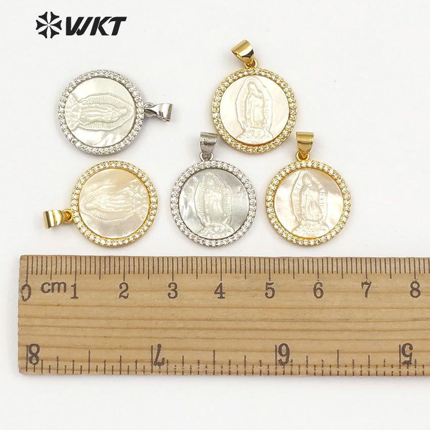 WT-MP112 Virgin Lady of Guadalupe Vogue Pendant Natural White Shell With Dainty Crave Round Shape Cubic Zircon Pave Pendant