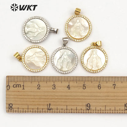 WT-MP113 Religious Blessed Virgin Mary Shell Medal Round Shape Charm Pendant Cubic Zircon Shell Guadalupe Pendant