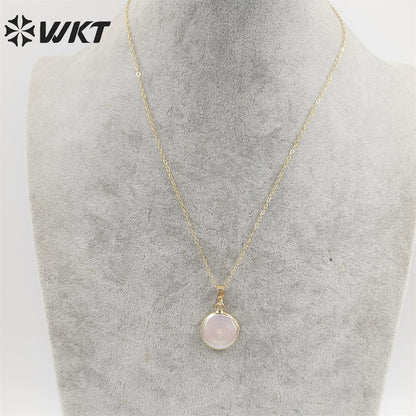 WT-N507 Wholesale Fancy Natural Freshwater Pearl Necklace Gold Dipped Round Pearl Necklace Coin Shape Pearl Charm Necklace