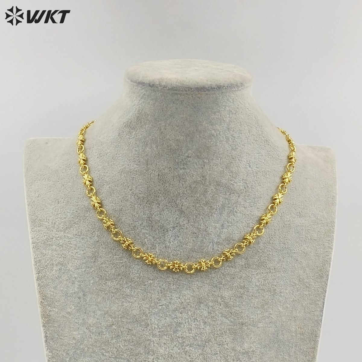 WT-JFN57 Good Quality Exquisite Simple Yellow Brass Gold Electroplated Round Flower Shape Metal Necklace As Lady Daily Jewelry