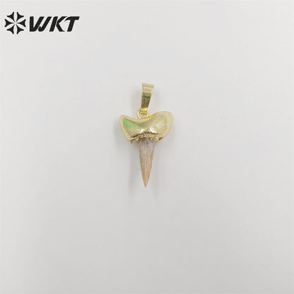 WT-P1855 WKT New Hot Design Teeth Shape Pendant Small Size Unique Gold Top Tooth Pendant for Friend Gift