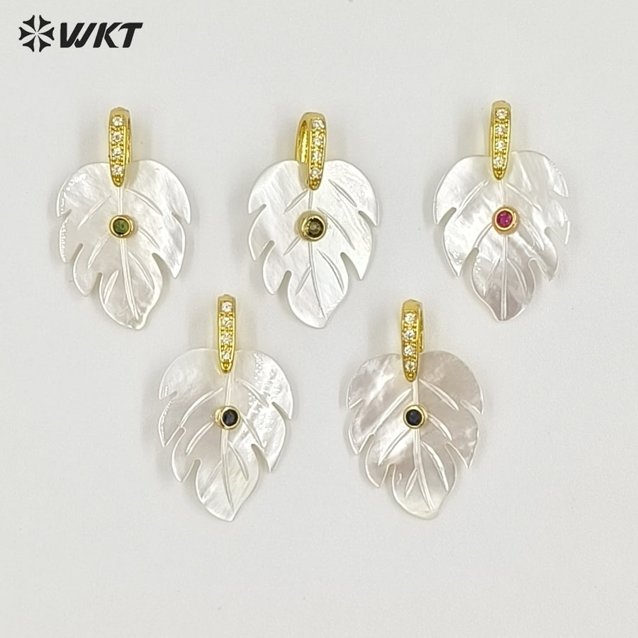 WT-JP487 Factory Wholesale Colorful Zircon And Shell Leave Shape Women Gold Pendants For Simple Style Necklace Decoration