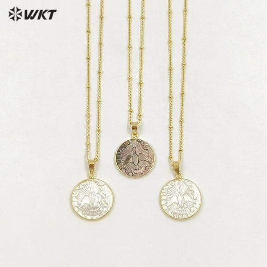 WT-JN316 Lovely Laser Made Natural Hand Carved Mother of Pearl Shell Christian Peace Bird Necklace