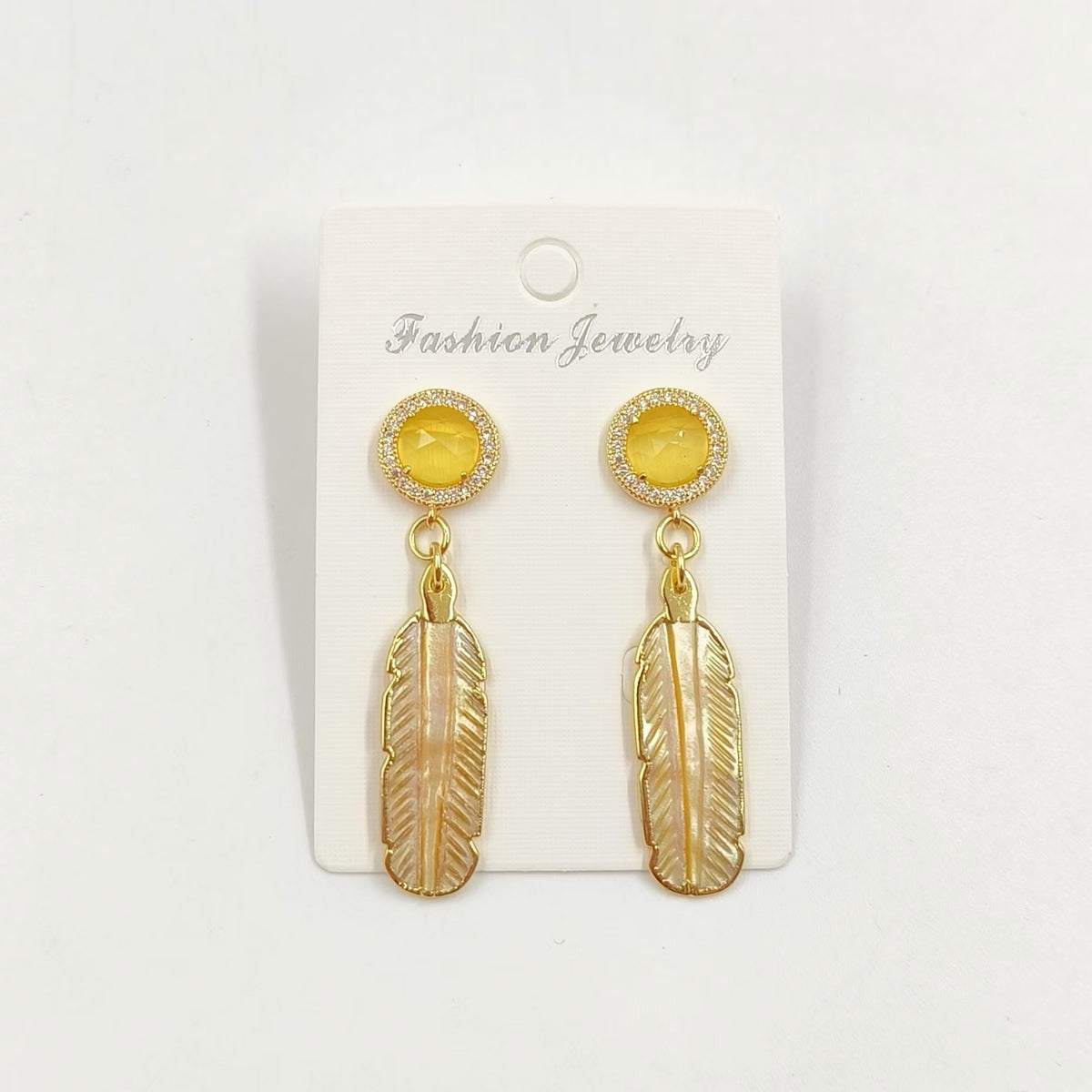 WT-MPE145 Best Selling Stylish Elegant 18K Gold Plated Natural Colorful Patterned Shell Cat Eye Women Earrings As Special Gift