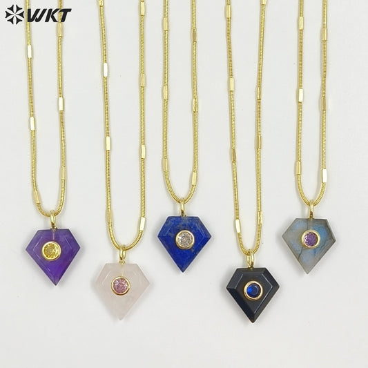 WT-N1508 Wonderful 18K Gold Plated Zircon Labradorite Natural Gemstone Diamond Shape Pendant Necklace As Women Fashion Accessory