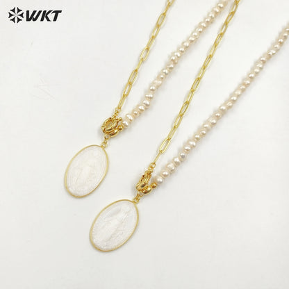 WT-JN128 WKT Unique Amazing Chic Design Women Hand Make Carved Religious Christian Mary Jesus Pendant 18real Gold Shell Necklace