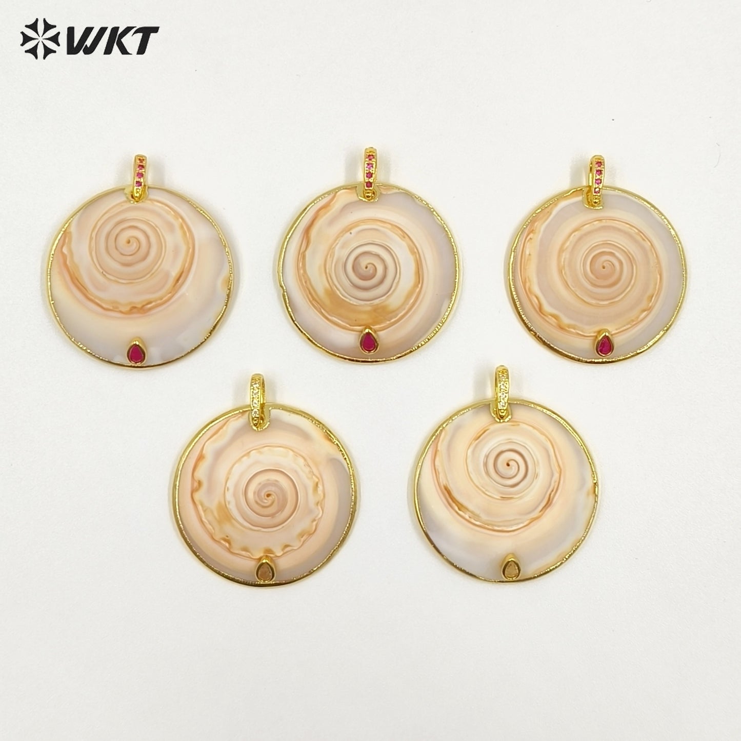 WT-JP486 Trendy Design 18K Gold Electroplated Natural Shell With Colorful Zircon Pendants For Women Popular Jewelry Making