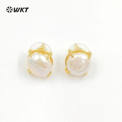WT-MPE079 Wholesale Gold Plated Natural MOP Shell Earring Women Crescent Horn Earring for Wedding or Office Blue Kyanite& Pearl