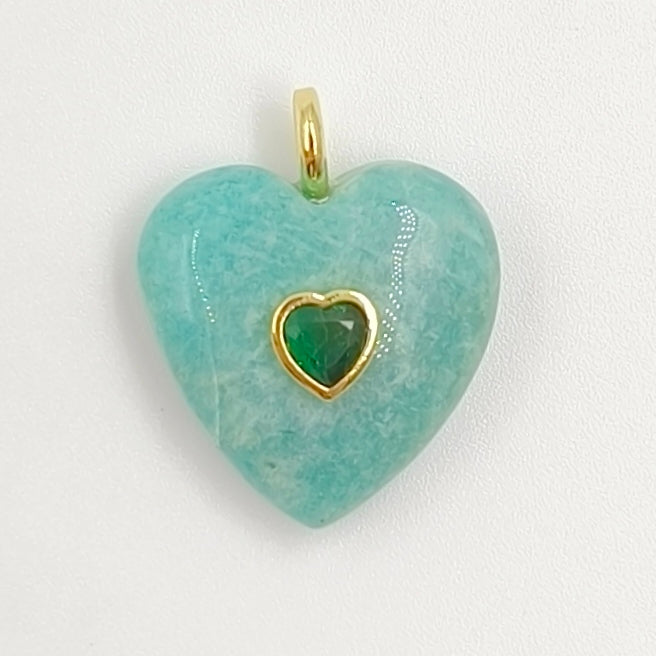 WT-P2059 Factory Wholesale Gold Zircon And Natural Gemstones Heart Shape Pendants As Girls Romantic Jewelry Decorations