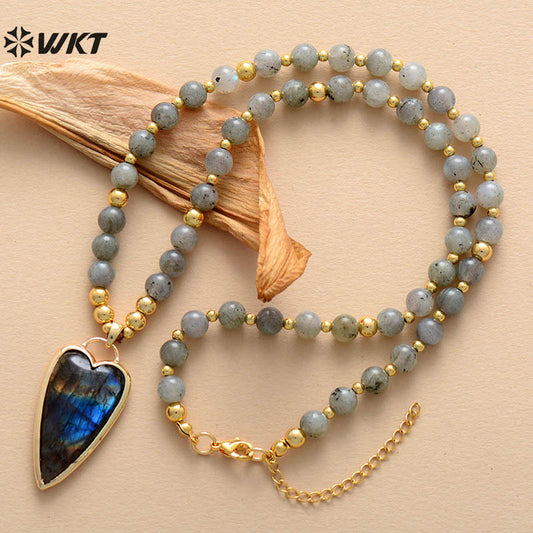 WT-N1487 High Quality Unique Design Hand Strand Round Stone Beads Necklace With Long Heart Pendant in 18 Inch Long