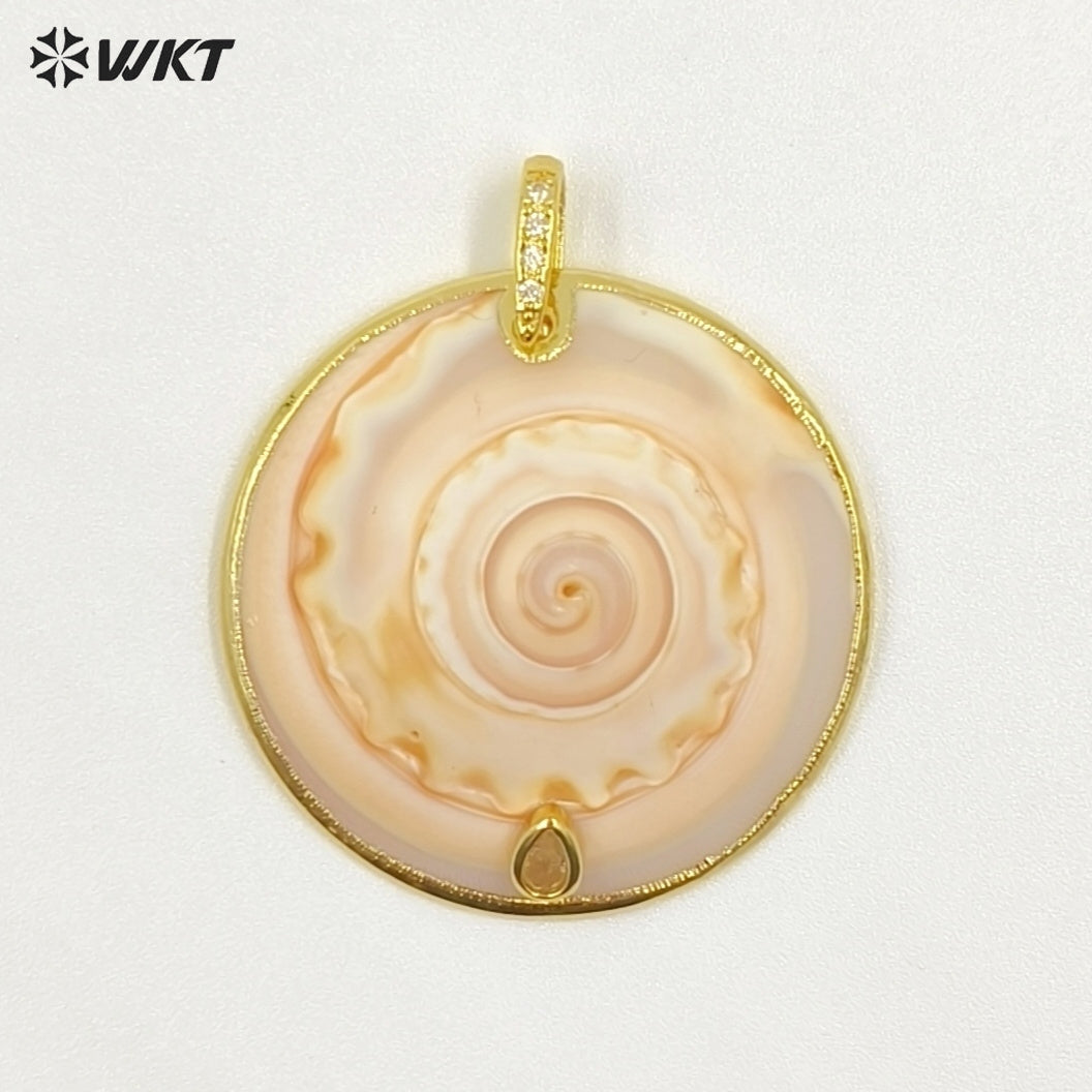 WT-JP486 Trendy Design 18K Gold Electroplated Natural Shell With Colorful Zircon Pendants For Women Popular Jewelry Making