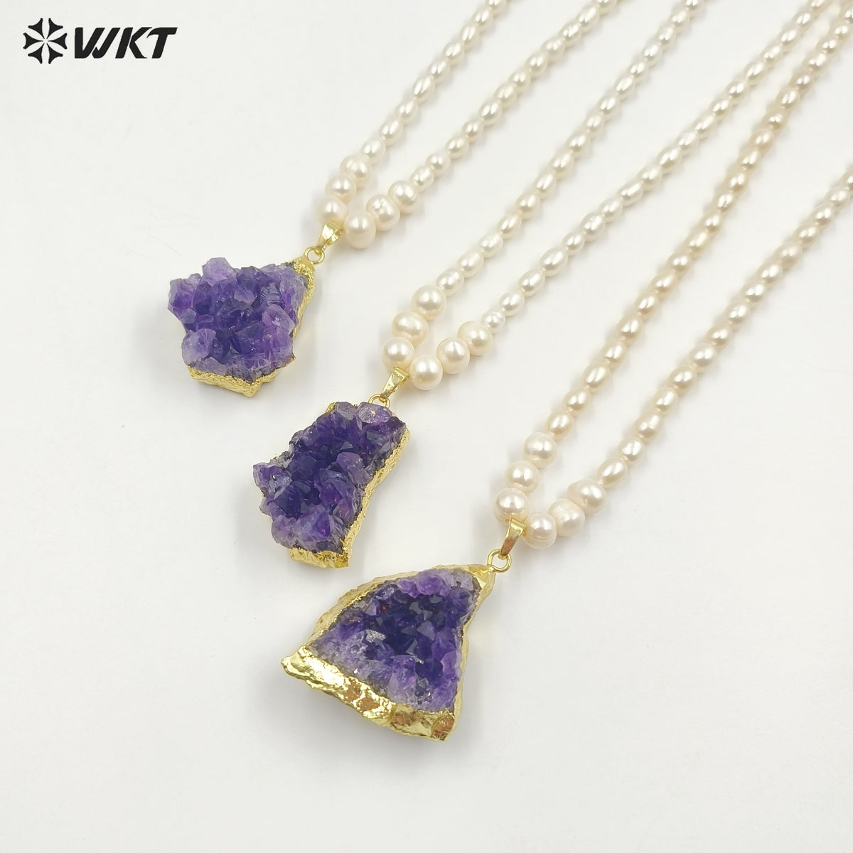 WT-JN259 Amazing Gorgeous Winter Rice Pearl With Big Natural Raw Druzy Amethyst Stone Necklace for Sweater