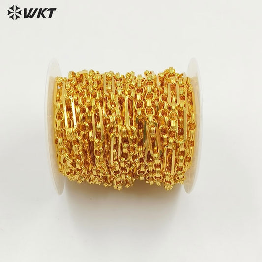WT-BC231 Europe and the United States Simple Gold Temperament Metal Texture Necklace Hip-hop Cool Style Clavicle Chain