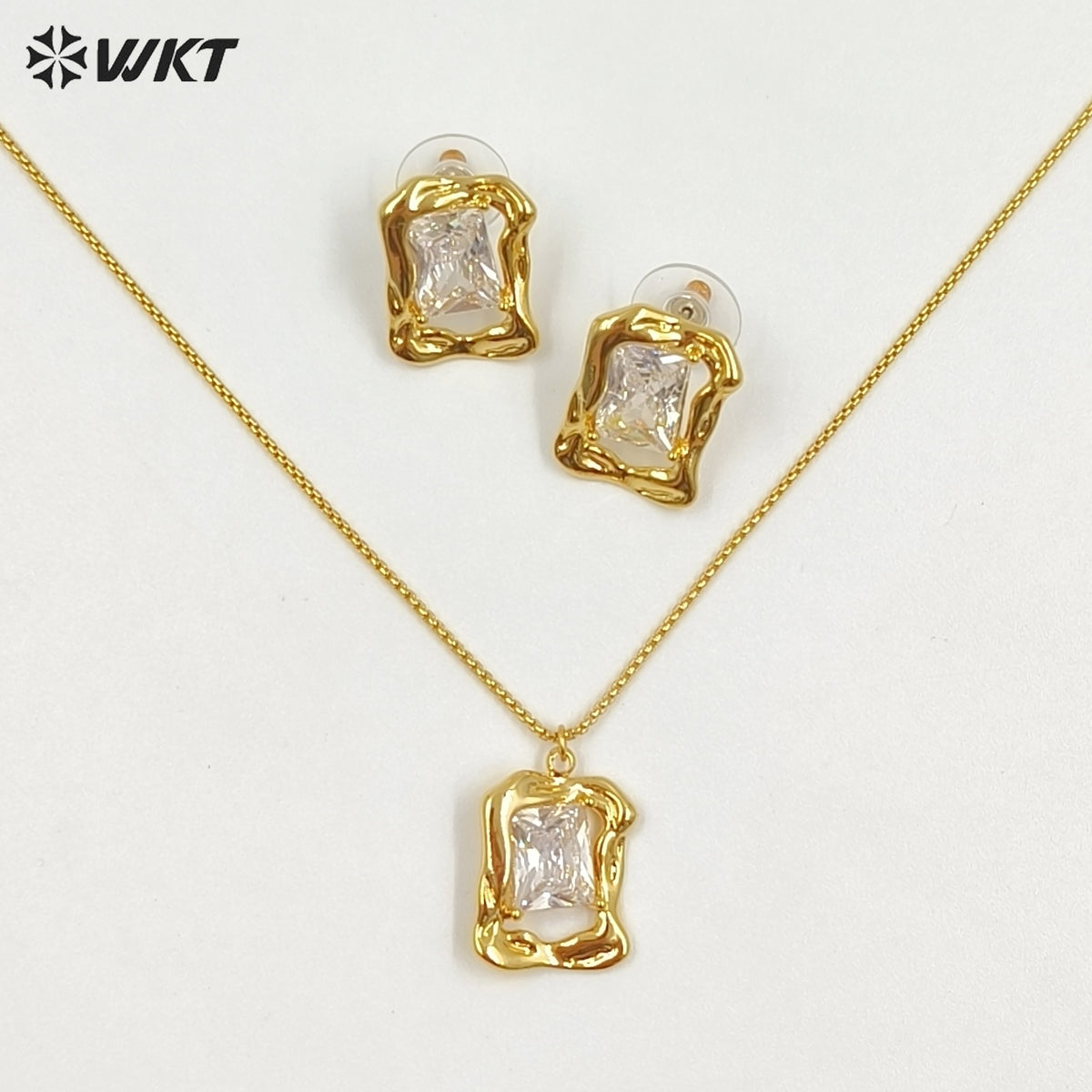 WT-JFN73 One Set Sales Sparkling Simple Design Gold Electroplated Zircon Necklace And Earrings For Women Luxury Jewelry