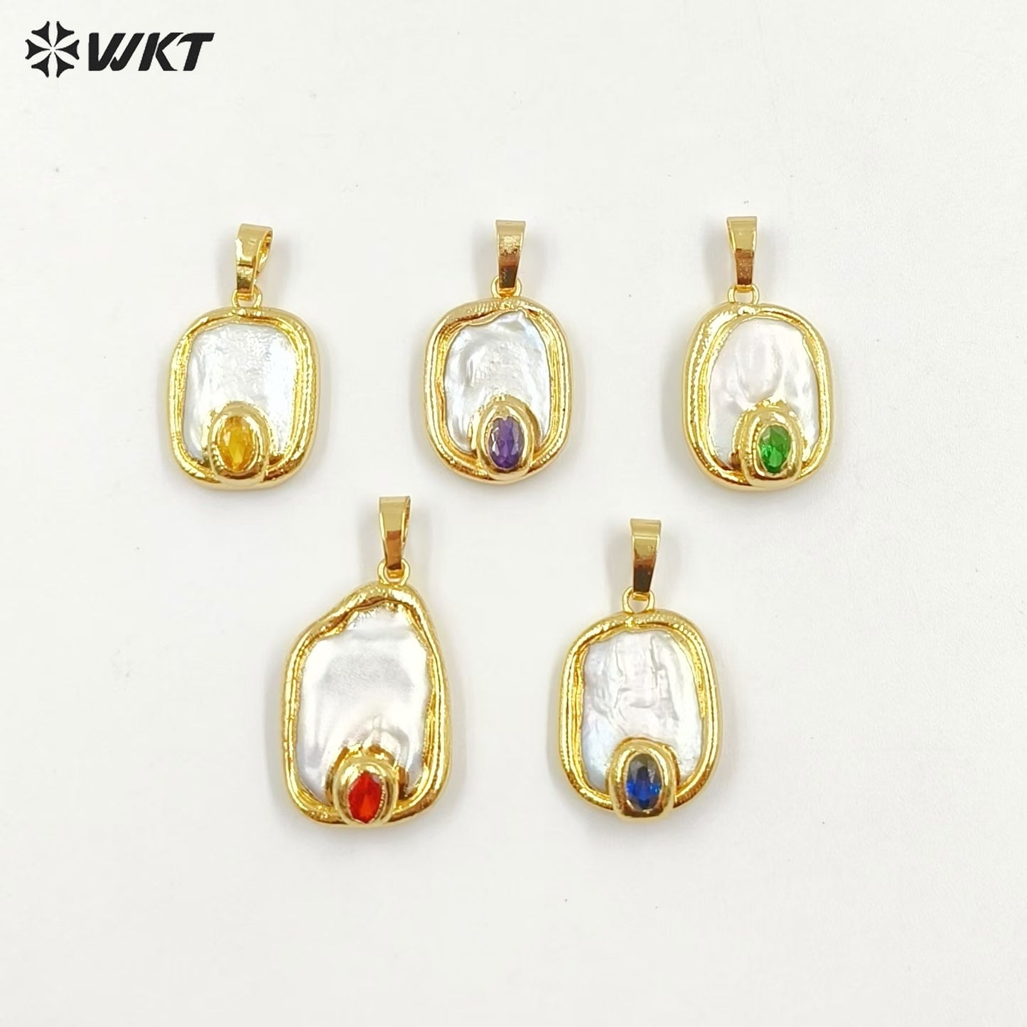 WT-JP156 Natural Pearl Pendant With Color Bead Gold Plated Trim Six Styles Can Choose Fashion Charm Jewelry Pendant Necklace