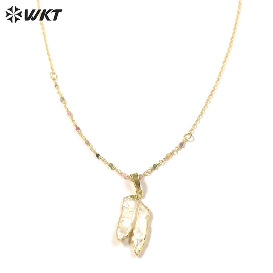 WT-JN173 WKT Newest Fashion White Shell Pendant Necklace Gold Electroplated with Mini Gemstones Chain Lady Pearl Necklace
