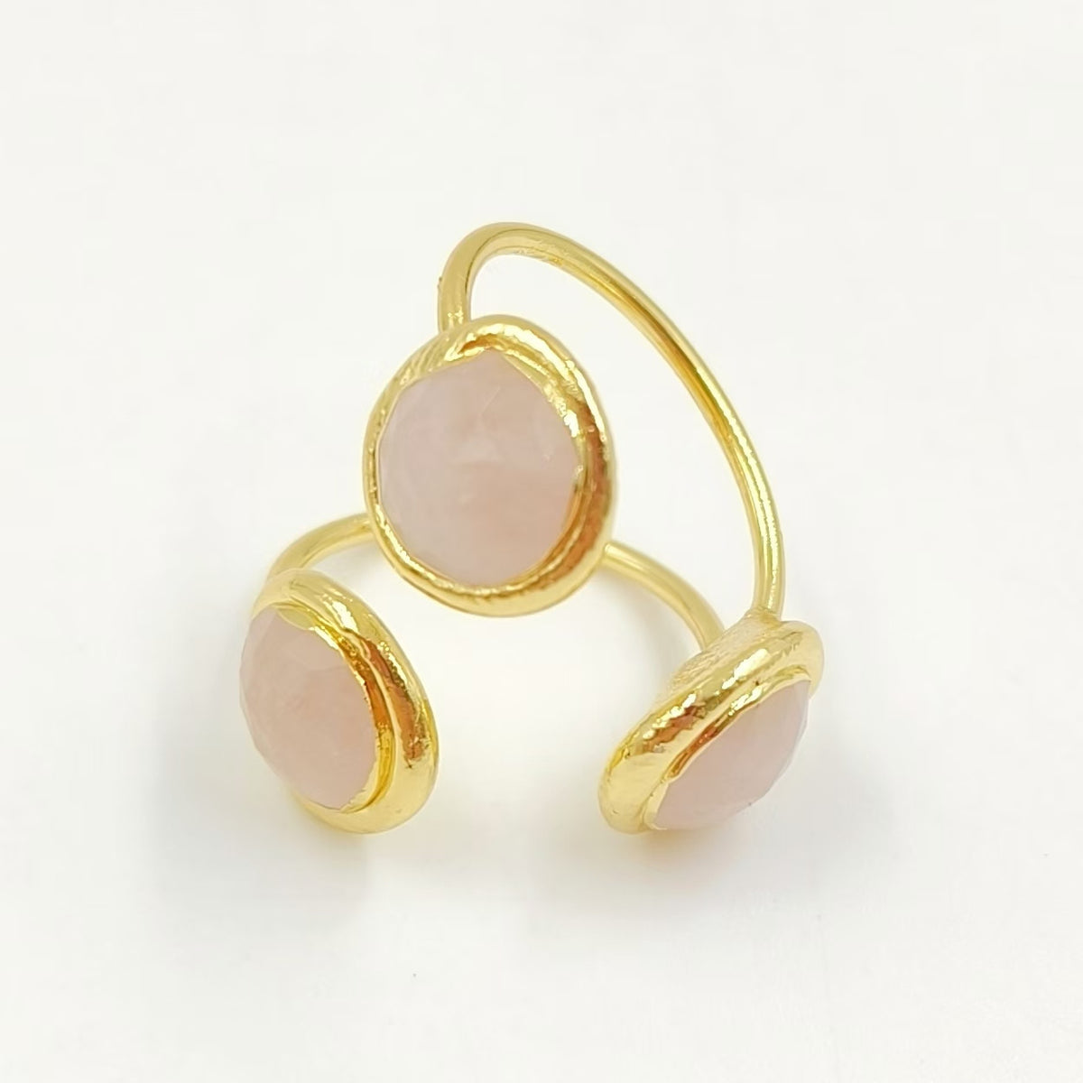 WT-R561 Beautiful Stylish 18K Gold Plated Round Opening Adjustable Natural Gemstone Cocktail Ring for Women Attending Party