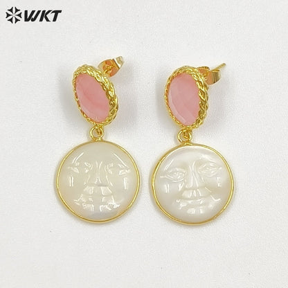 WT-MPE192 Unique Style Gold Plated Natural Jade And Shell Carved Face Shape Pendant Earrings For Female Special Party Gift
