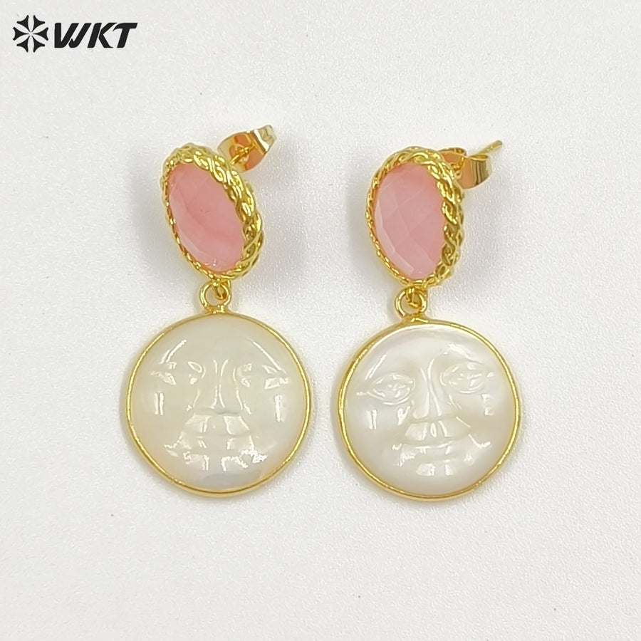 WT-MPE192 Unique Style Gold Plated Natural Jade And Shell Carved Face Shape Pendant Earrings For Female Special Party Gift