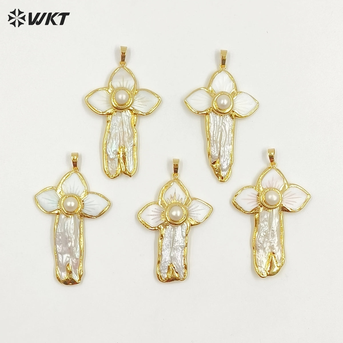 WT-JP416 Wholesale Newest Europe Design Natural Freshwater Pearl and white Shell Made Women Bohemian Pendants