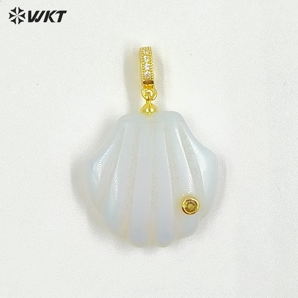 WT-P2097 Lovely Design Natural Gemstones And Colorful Zircon Hand Carved Shell Shape Little Pendants For Female Jewelry DIY