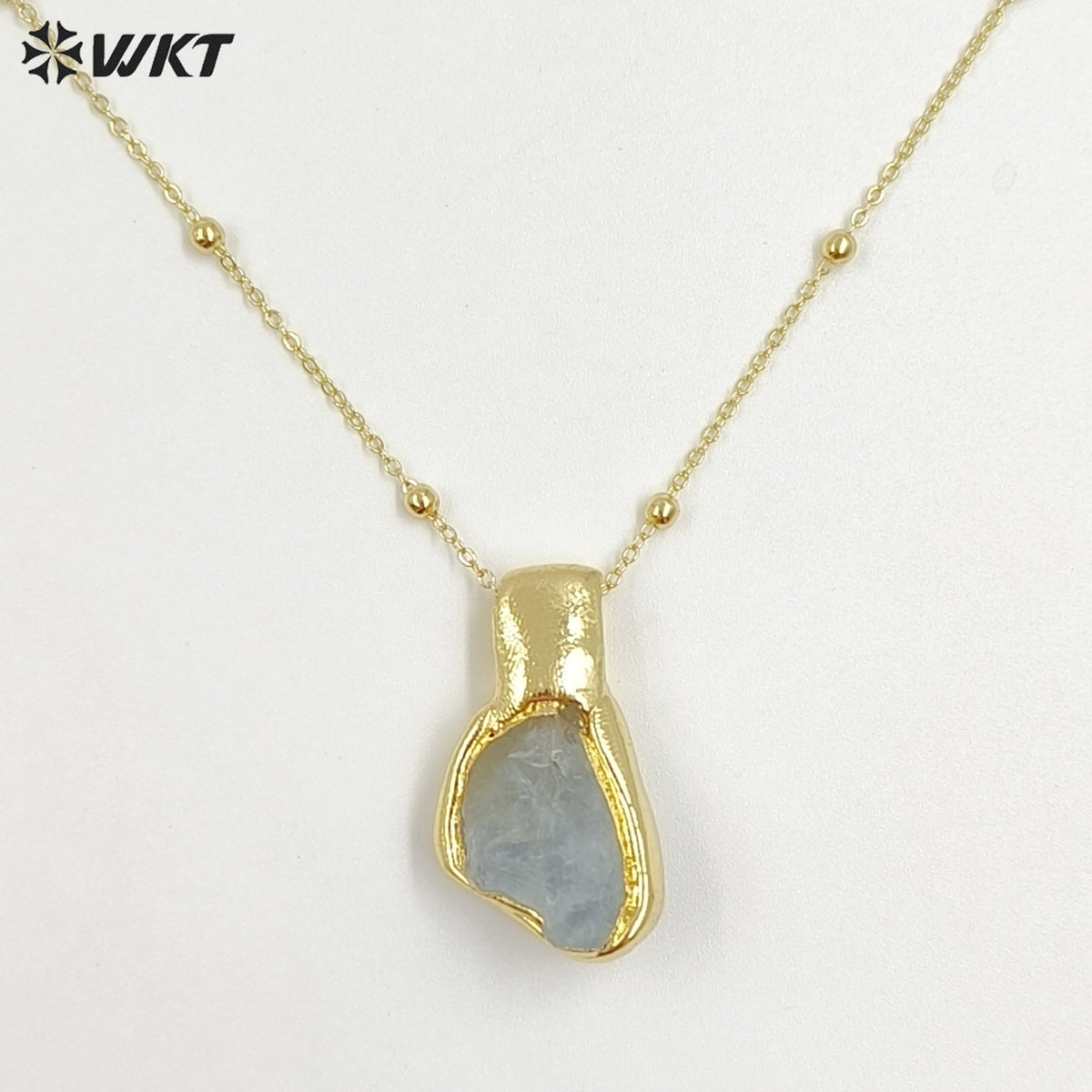 WT-N1500 Exquisite Gold Electroplated Natural Quartz And Turquoise Stone Irregular Pendant Necklace For Women Daily Decoration