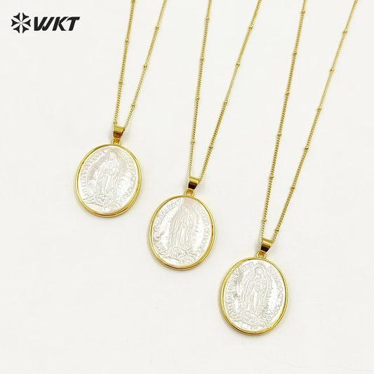 WT-JN022 Hot Sale Wholesale Religion Style Natural Shell Necklace Virgin Mary Pendant with Gold Color Plated Oval Shape Pendant