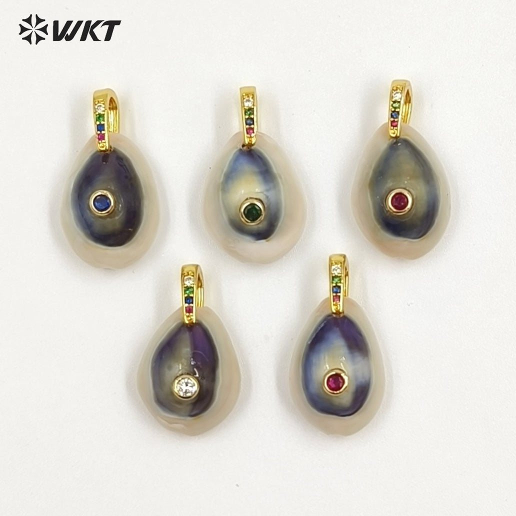WT-JP493 Fashion Trend Blue Eye Cowrie Shell With Round Zircon Little Pendants Charms For Women Earrings Jewelry Design